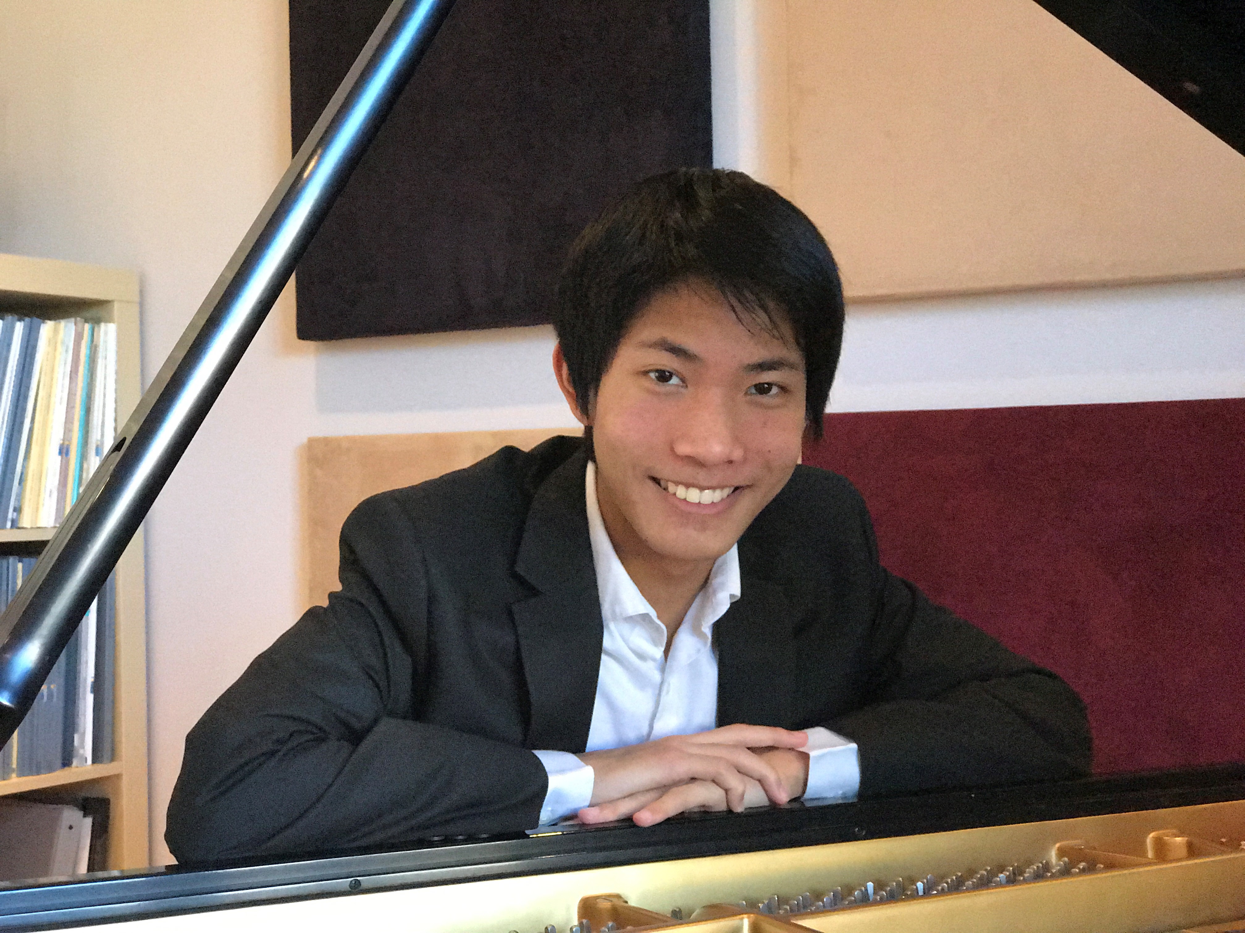 yu.hans-derek