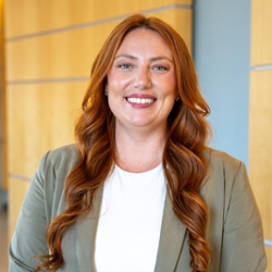 Kaitlyn Adams LaSorsa B'16, M'17