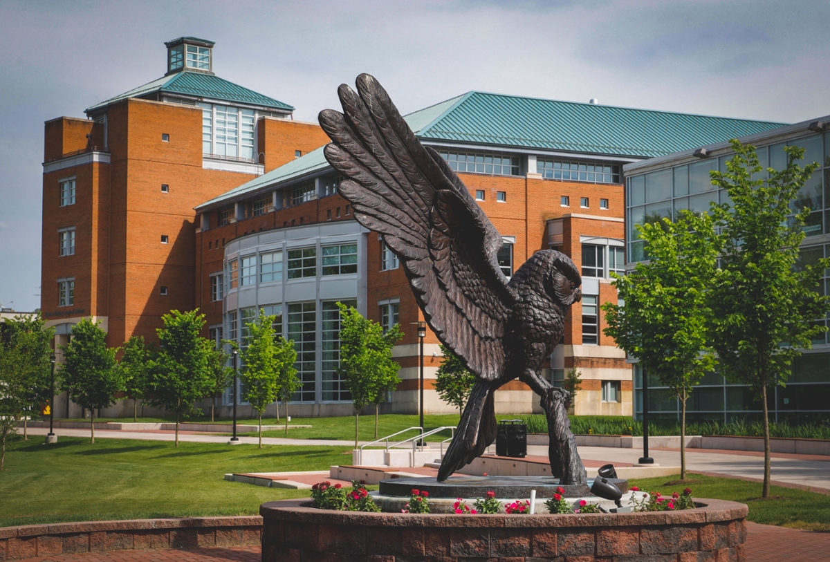 An image of the Prof statue on Rowan's main campus in Glassboro, NJ.