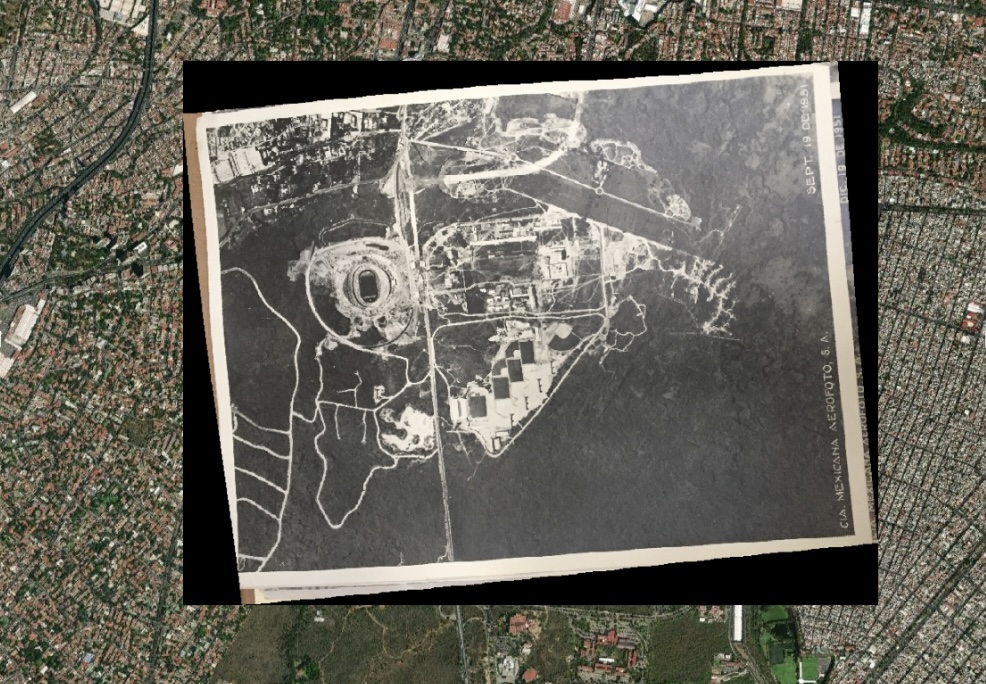 Aerial photo of a university overlaid on a satellite map of Mexico City