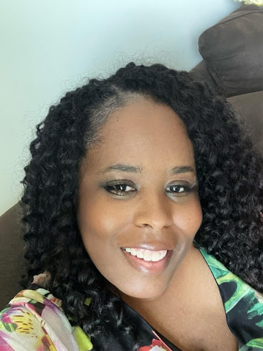 Headshot of Hettie Williams