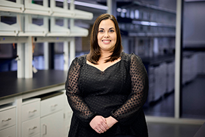 Vanessa Pizutelli stands in a lab